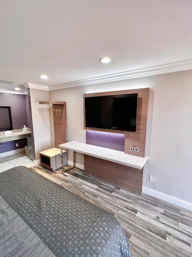 Paradise Inn Монтебело Екстериор снимка