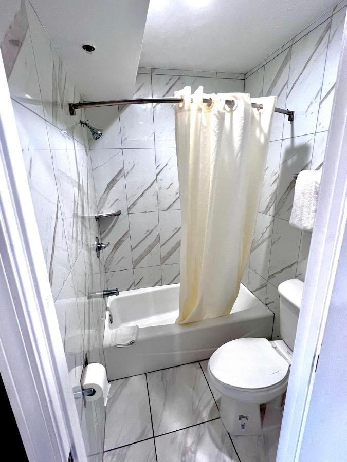 Paradise Inn Монтебело Екстериор снимка